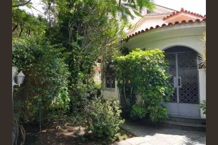 Casa à venda com 337m², 4 quartos e 5 vagas