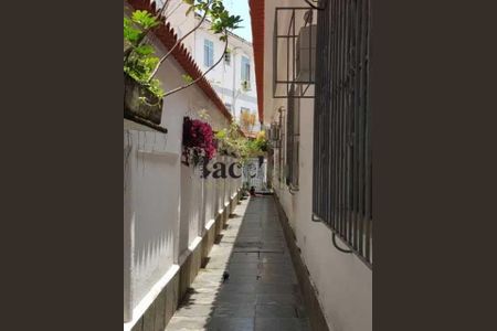 Casa à venda com 337m², 4 quartos e 5 vagas