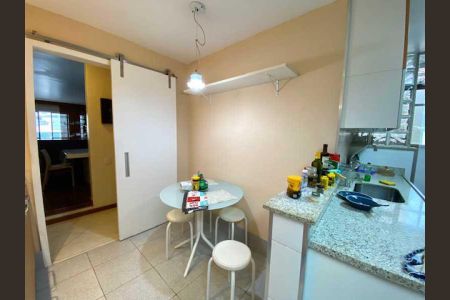 Apartamento à venda com 180m², 4 quartos e 2 vagas