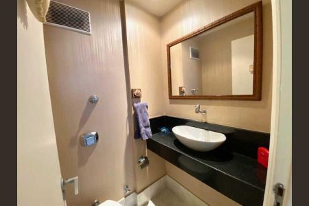 Apartamento à venda com 180m², 4 quartos e 2 vagas