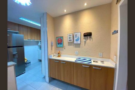 Apartamento à venda com 180m², 4 quartos e 2 vagas