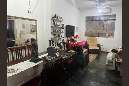 Casa à venda com 3 quartos, 202m² em Vila Isabel, Rio de Janeiro