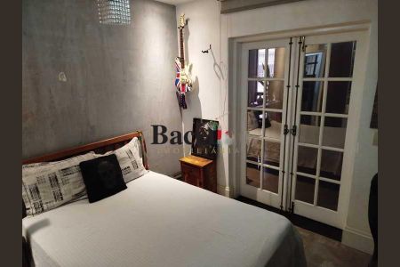 Casa à venda com 3 quartos, 240m² em Tijuca, Rio de Janeiro