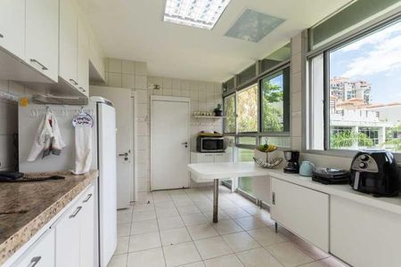 Apartamento à venda com 423m², 5 quartos e 2 vagas