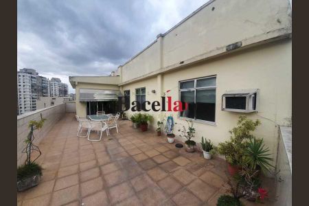 Apartamento à venda com 240m², 3 quartos e 1 vaga