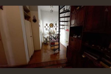 Casa à venda com 3 quartos, 130m² em Grajaú, Rio de Janeiro