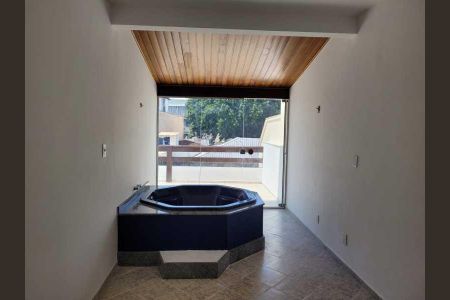 Casa à venda com 3 quartos, 144m² em Vila Isabel, Rio de Janeiro