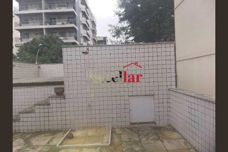 Casa à venda com 481m², 5 quartos e 3 vagas