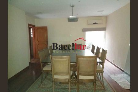 Casa à venda com 5 quartos, 481m² em Andaraí, Rio de Janeiro