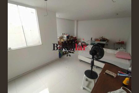 Casa à venda com 3 quartos, 200m² em Vila Isabel, Rio de Janeiro