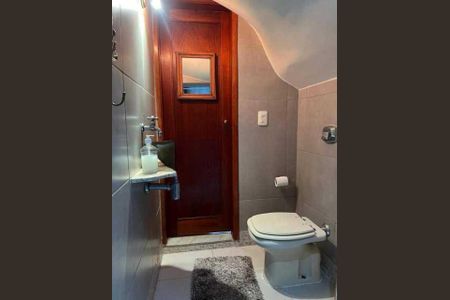 Casa à venda com 86m², 3 quartos e 1 vaga