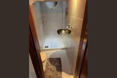 Casa à venda com 86m², 3 quartos e 1 vaga