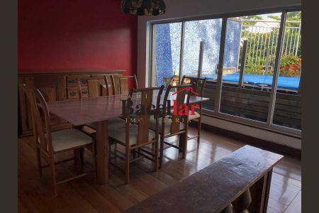 Apartamento à venda com 4 quartos, 322m² em Barra da Tijuca, Rio de Janeiro