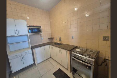 Casa à venda com 240m², 4 quartos e 3 vagas