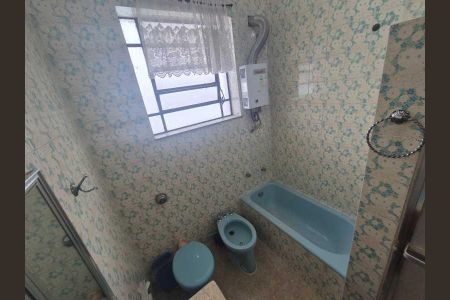 Casa à venda com 240m², 4 quartos e 3 vagas