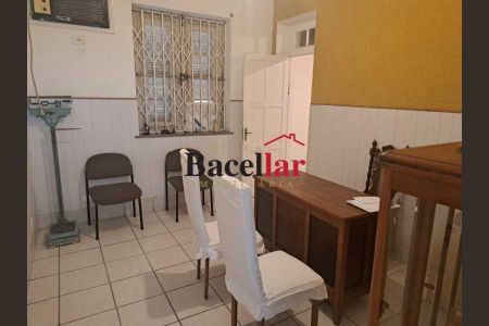 Casa à venda com 5 quartos, 273m² em Vila Isabel, Rio de Janeiro