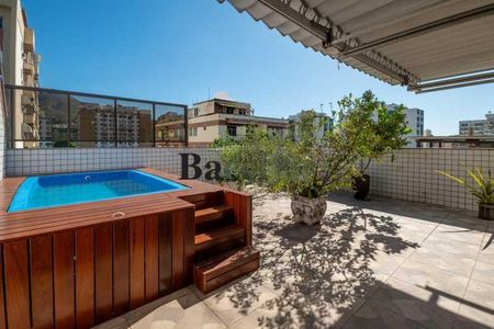 Apartamento à venda com 172m², 2 quartos e 2 vagas