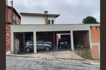 Casa à venda com 250m², 4 quartos e 3 vagas