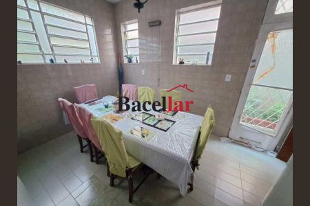 Casa à venda com 4 quartos, 285m² em Tijuca, Rio de Janeiro