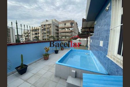 Casa à venda com 150m², 4 quartos e 2 vagas