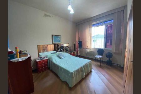 Casa à venda com 150m², 4 quartos e 2 vagas