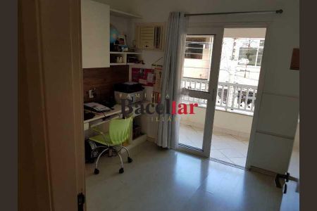 Casa de condomínio à venda com 134m², 3 quartos e 1 vaga