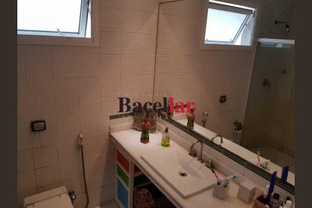 Casa de Condomínio à venda com 3 quartos, 134m² em Olaria, Rio de Janeiro