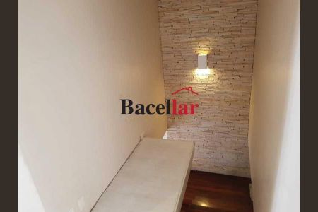 Casa de condomínio à venda com 134m², 3 quartos e 1 vaga