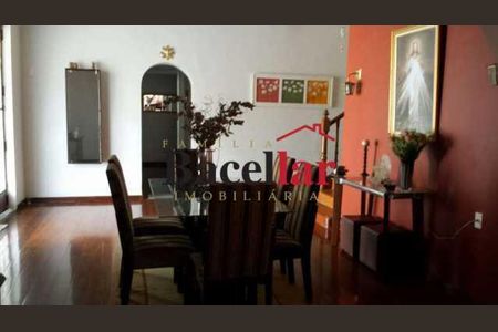 Casa à venda com 7 quartos, 320m² em Tijuca, Rio de Janeiro