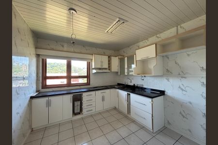 Casa à venda com 300m², 2 quartos e 2 vagasCozinha