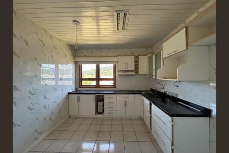 Casa à venda com 300m², 2 quartos e 2 vagasCozinha