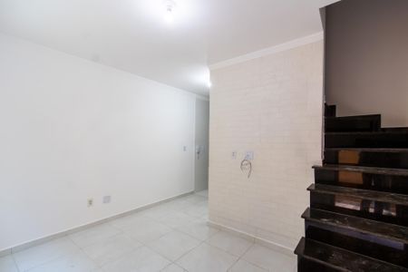 Sala  de casa de condomínio para alugar com 2 quartos, 60m² em Jardim Penha, São Paulo