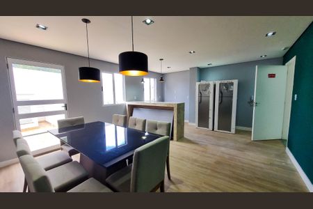 Apartamento para alugar com 32m², 2 quartos e sem vagaÁrea comum - Salão de festas