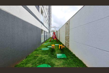 Apartamento para alugar com 32m², 2 quartos e sem vagaÁrea comum - Playground