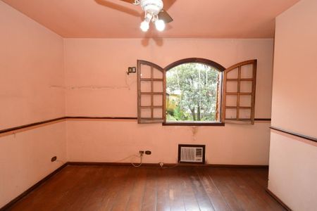 Casa à venda com 883m², 5 quartos e 8 vagasFoto 18