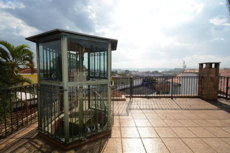 Casa à venda com 883m², 5 quartos e 8 vagasFoto 51