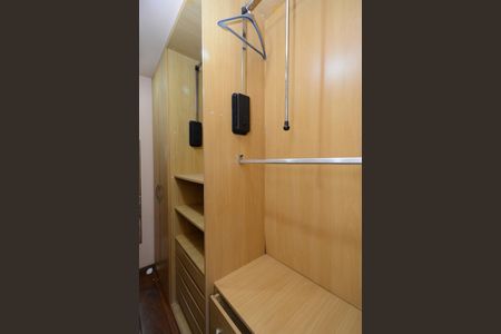 Casa à venda com 883m², 5 quartos e 8 vagasFoto 24