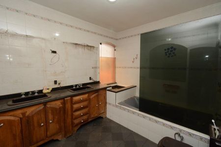 Casa à venda com 883m², 5 quartos e 8 vagasFoto 26