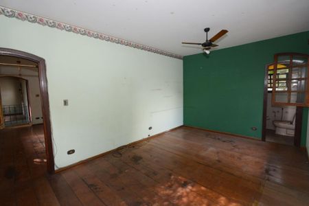 Casa à venda com 883m², 5 quartos e 8 vagasFoto 33