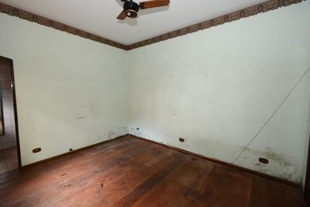 Casa à venda com 883m², 5 quartos e 8 vagasFoto 13