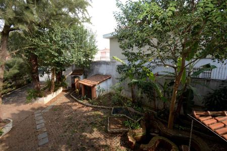 Casa à venda com 883m², 5 quartos e 8 vagasFoto 35