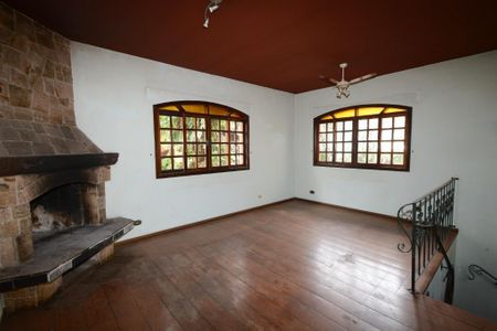 Casa à venda com 883m², 5 quartos e 8 vagasFoto 45
