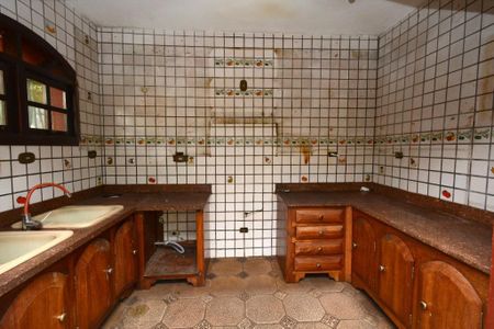 Casa à venda com 883m², 5 quartos e 8 vagasFoto 59