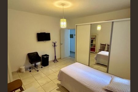 Foto 06 de casa à venda com 2 quartos, 72m² em Jardim Lallo, São Paulo