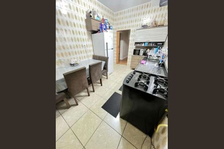 Casa à venda com 173m², 2 quartos e 2 vagasFoto 06