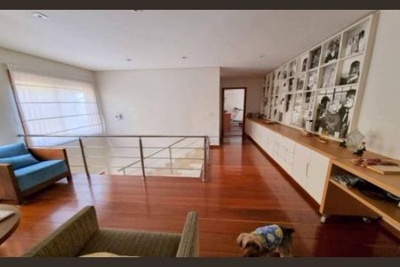 Casa à venda com 460m², 4 quartos e 5 vagas Casa à venda com 460m², 4 quartos e 5 vagasFoto 18