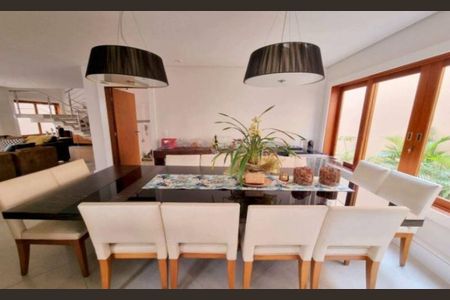 Casa à venda com 460m², 4 quartos e 5 vagas Casa à venda com 460m², 4 quartos e 5 vagasFoto 07