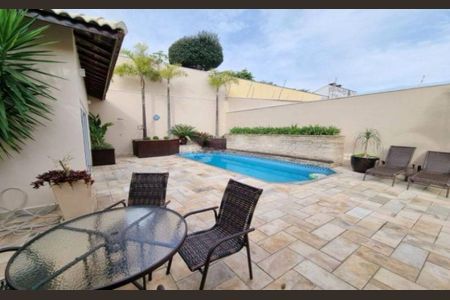 Casa à venda com 460m², 4 quartos e 5 vagas Casa à venda com 460m², 4 quartos e 5 vagasFoto 08