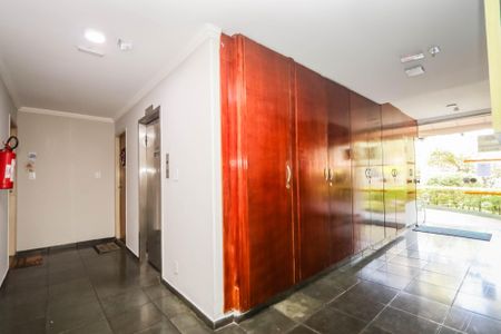Apartamento para alugar com 58m², 2 quartos e 1 vaga Apartamento para alugar com 58m², 2 quartos e 1 vagaHall de entrada