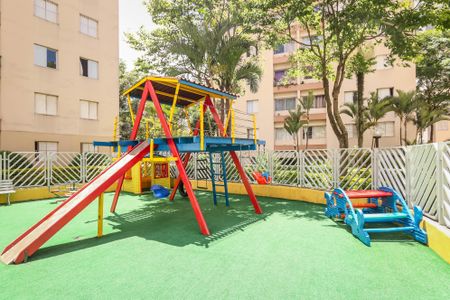Apartamento para alugar com 58m², 2 quartos e 1 vaga Apartamento para alugar com 58m², 2 quartos e 1 vagaÁrea comum - Playground